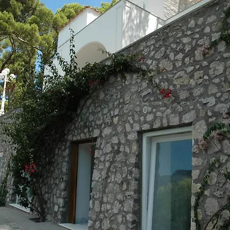 Villa Fonte Gaia *
